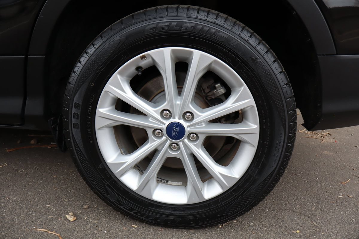 Used 2018 Ford Escape SE AWD/4WD image 42