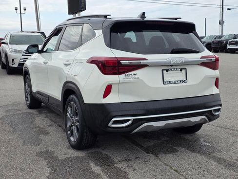 Used 2023 Kia Seltos S w/ Navigation Package image 5