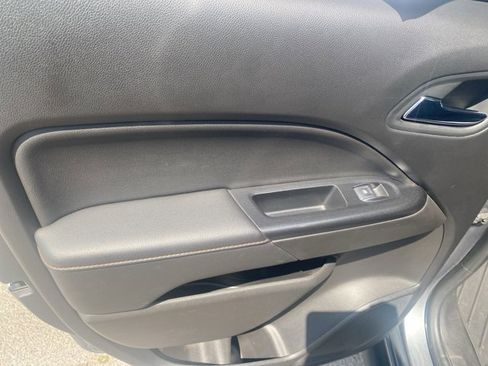 Used 2021 GMC Canyon AT4 image 12