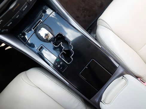 Used 2012 Lexus IS 250 RWD image 36
