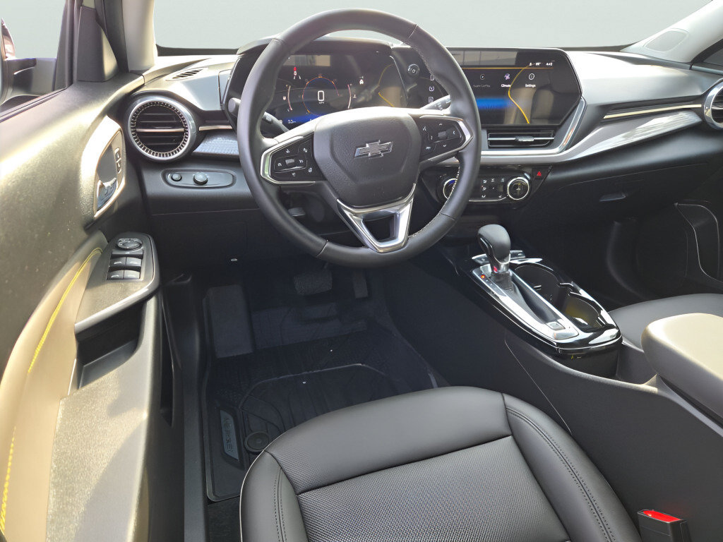 Certified 2024 Chevrolet Trax ACTIV w/ Driver Confidence Package FWD image 23