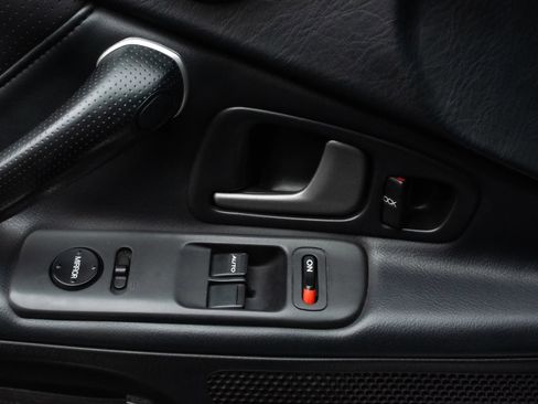 Used 2003 Honda S2000 image 21