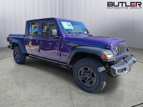 New 2026 Jeep Gladiator Sport AWD/4WD image 8