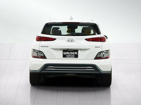 Certified 2023 Hyundai Kona Limited w/ Cargo Package FWD image 4
