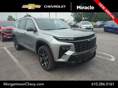 Used 2025 Chevrolet Traverse RS