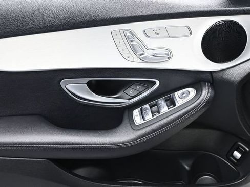 Used 2020 Mercedes-Benz C 300 4MATIC Sedan image 7
