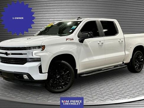 Used 2022 Chevrolet Silverado 1500 RST AWD/4WD image 1