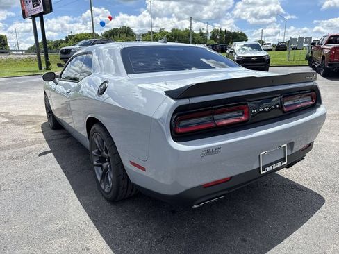 Used 2022 Dodge Challenger R/T Scat Pack RWD image 12