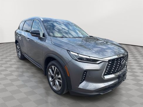 Used 2023 INFINITI QX60 Luxe w/ Cargo Package image 4