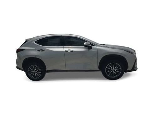 Used 2025 Lexus NX 250 FWD w/ Towing Package (2000 Lbs) image 9