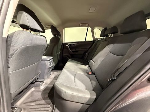 Certified 2025 Toyota RAV4 LE AWD/4WD image 18