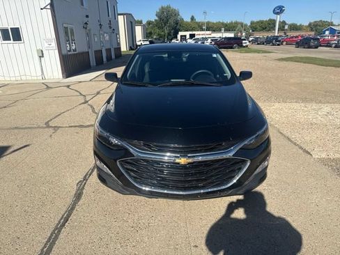 Used 2025 Chevrolet Malibu LT FWD image 6