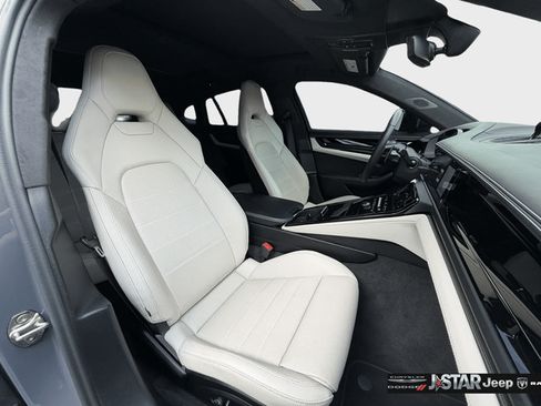 Used 2025 Porsche Panamera Turbo AWD/4WD image 12
