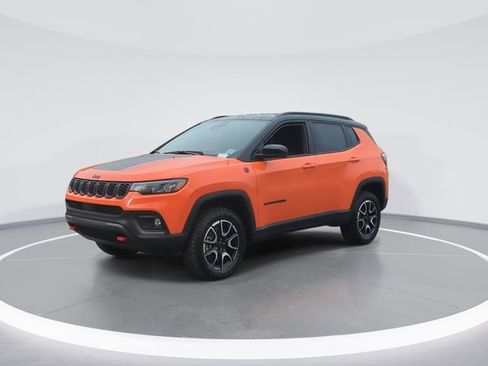 New 2026 Jeep Compass Trailhawk image 4