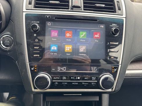 Used 2018 Subaru Outback 2.5i Limited image 21