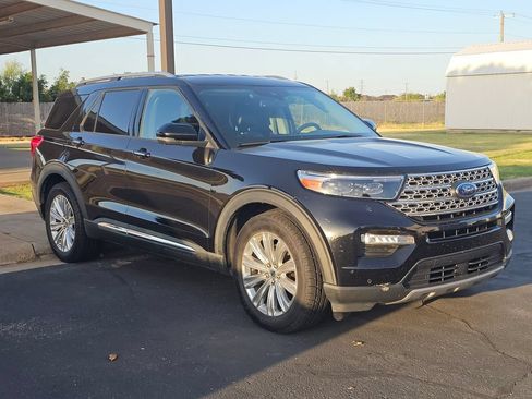 Used 2022 Ford Explorer Limited w/ Equipment Group 301A RWD image 1
