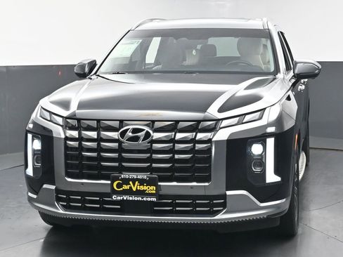 Used 2023 Hyundai Palisade Calligraphy w/ Cargo Package AWD/4WD image 7