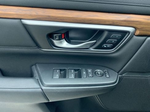 Used 2018 Honda CR-V EX-L image 12