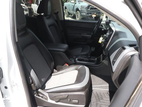 Used 2020 Chevrolet Colorado Z71 AWD/4WD image 49