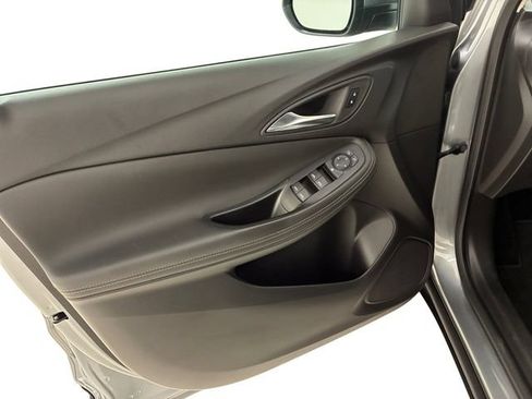 Certified 2024 Buick Encore GX Preferred FWD image 13
