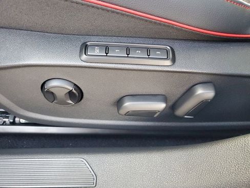 New 2026 Volkswagen GTI SE FWD image 17