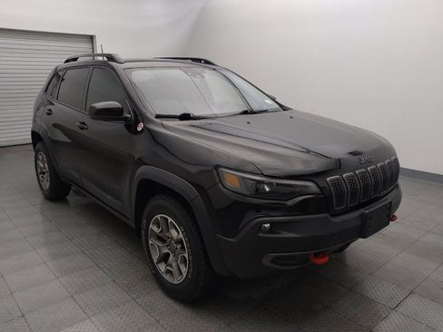 Used 2022 Jeep Cherokee Trailhawk image 13