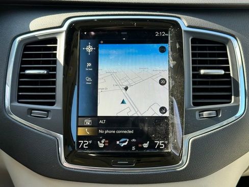 Used 2020 Volvo XC90 T6 Momentum image 27