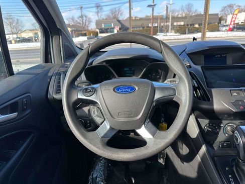 Used 2015 Ford Transit Connect XLT image 14
