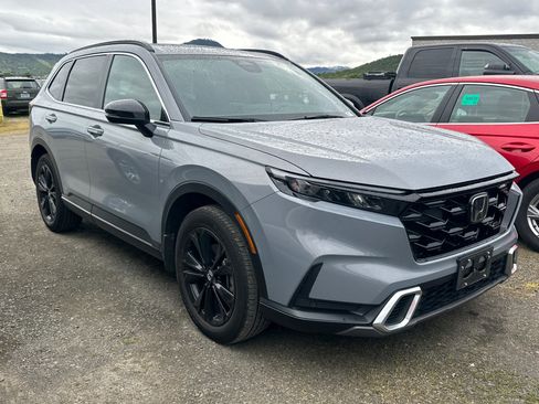 Used 2023 Honda CR-V Sport Touring image 2