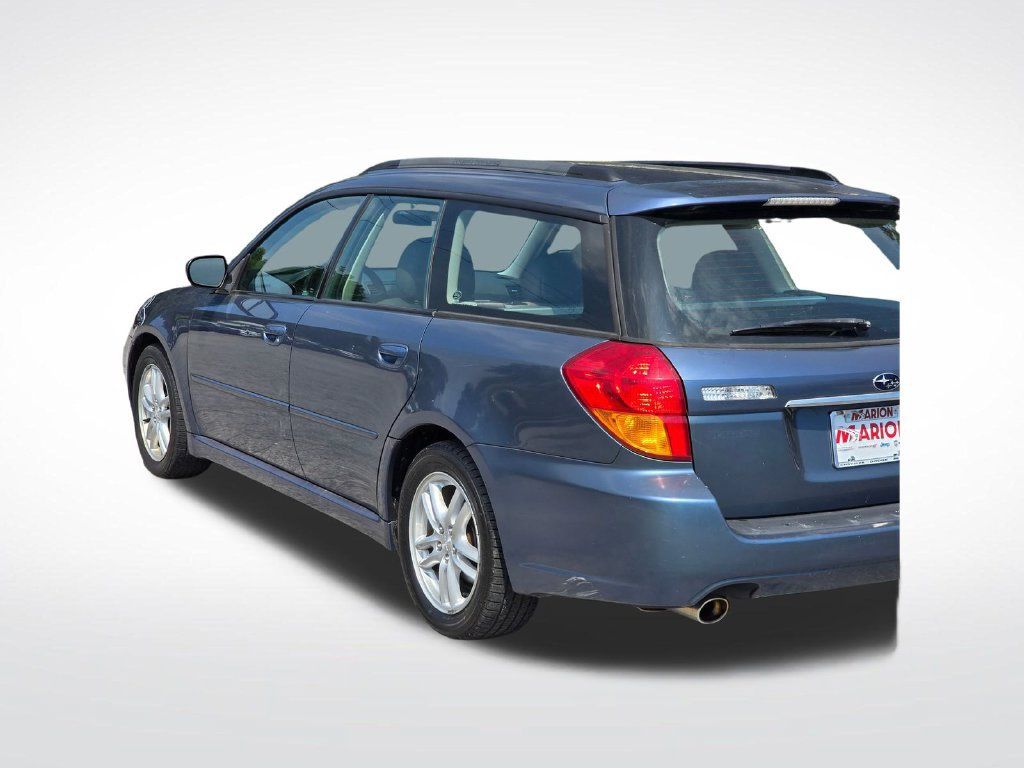Used 2005 Subaru Legacy 2.5i AWD/4WD image 45