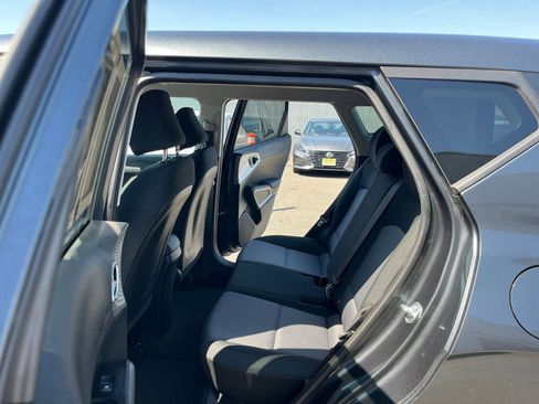 Used 2025 Kia Soul LX w/ LX Technology Package image 23