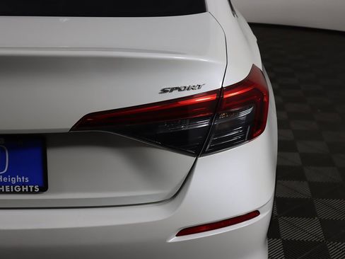 Used 2023 Honda Civic Sport image 13