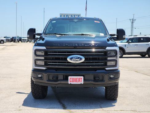 New 2026 Ford F250 Platinum w/ Tremor Off-Road Package AWD/4WD image 2