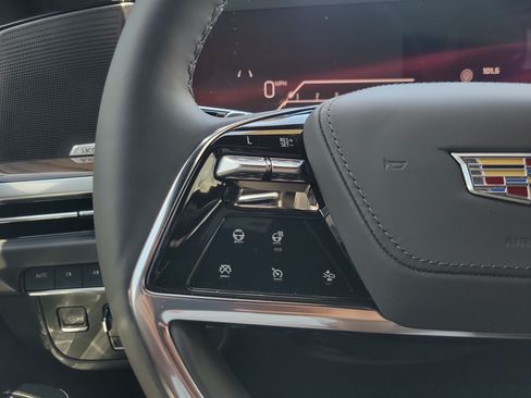 Certified 2025 Cadillac Escalade Sport Platinum AWD/4WD image 29