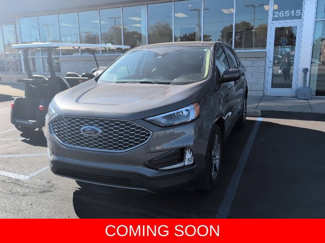Used 2024 Ford Edge SEL w/ Convenience Package AWD/4WD image 3