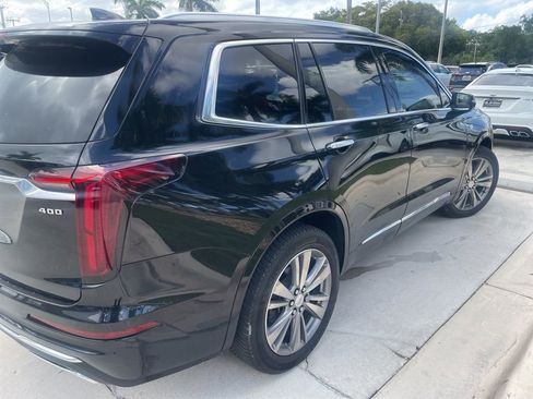 Used 2023 Cadillac XT6 Premium Luxury FWD image 7