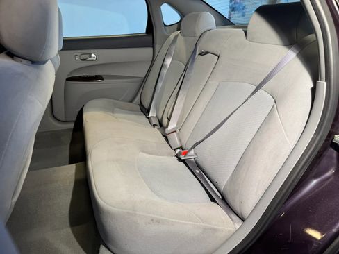 Used 2007 Buick LaCrosse CX w/ Chrome Enhancement Package FWD image 23