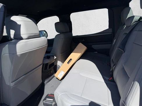 New 2026 Toyota Tundra Limited AWD/4WD image 9