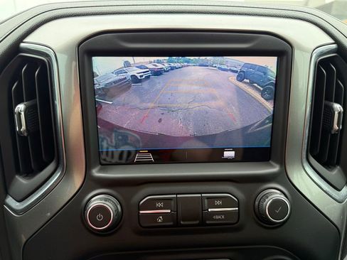 Used 2020 Chevrolet Silverado 1500 RST AWD/4WD image 17