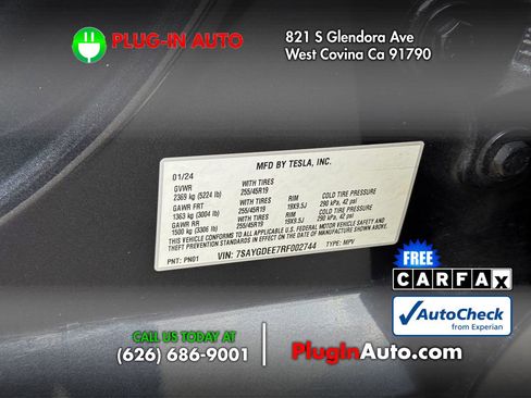 Used 2024 Tesla Model Y Long Range AWD/4WD image 11