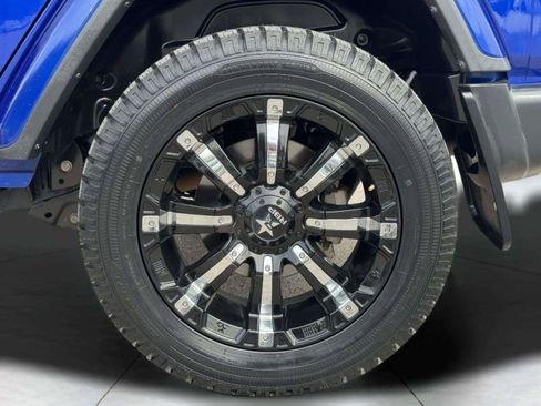 Used 2019 Jeep Wrangler Unlimited Sahara AWD/4WD image 66