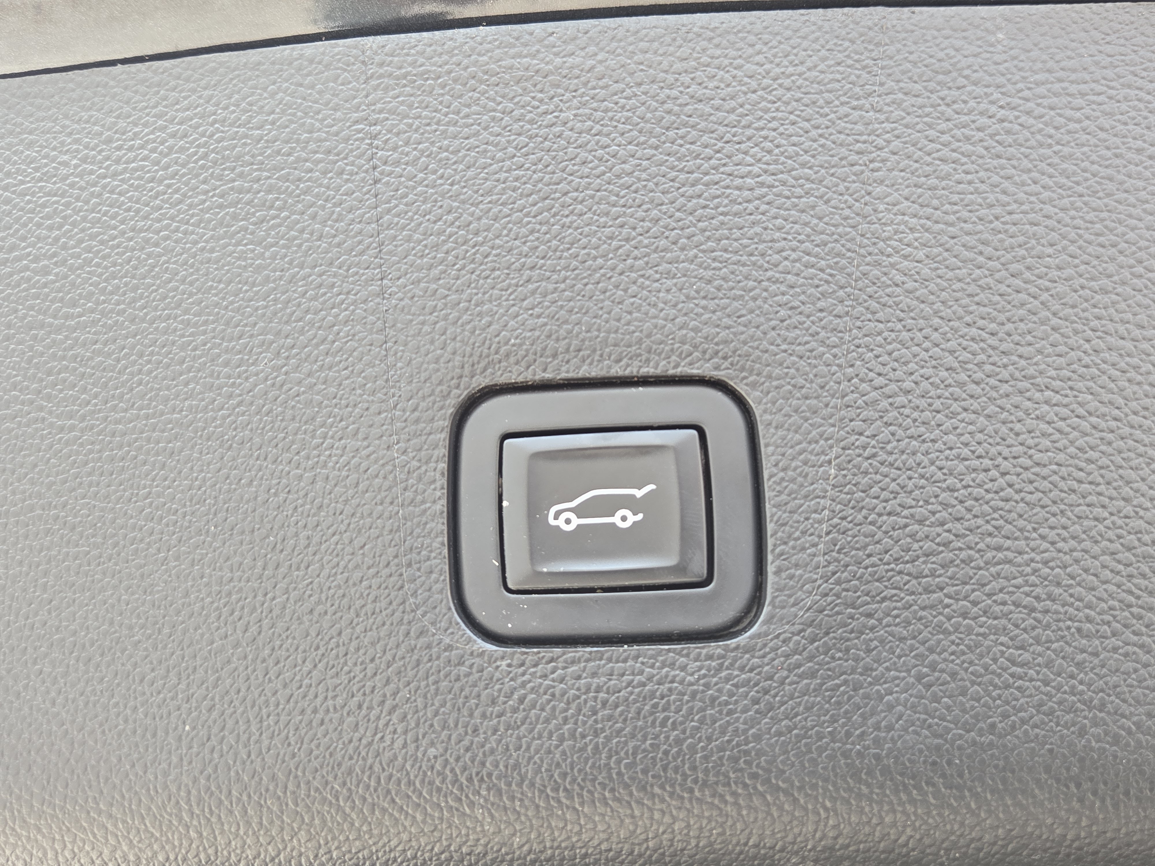 Used 2019 Chevrolet Traverse LT AWD/4WD image 8