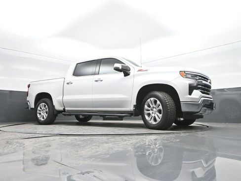 Used 2022 Chevrolet Silverado 1500 LTZ image 40