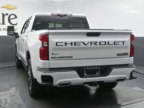 Used 2023 Chevrolet Silverado 1500 High Country w/ Technology Package AWD/4WD image 35