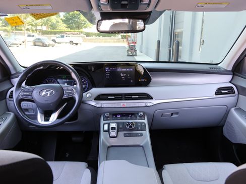 Used 2021 Hyundai Palisade SEL w/ Convenience Package AWD/4WD image 15