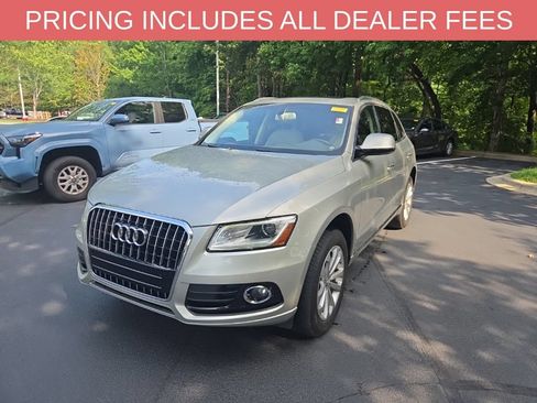 Used 2016 Audi Q5 2.0T Premium Plus w/ Technology Package AWD/4WD image 14