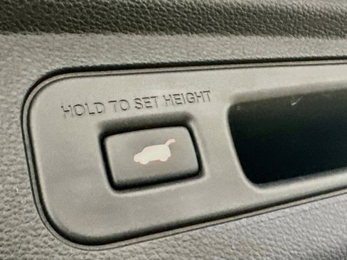 Used 2025 Honda Odyssey EX-L image 32