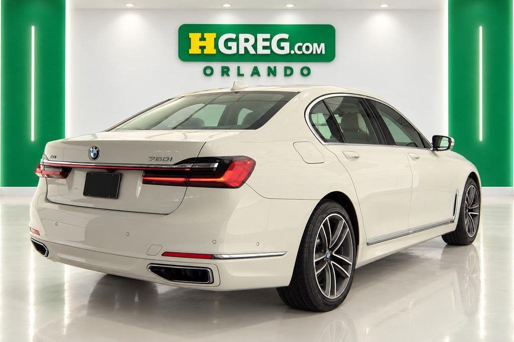 Used 2021 BMW 750i xDrive w/ Executive Package AWD/4WD image 6