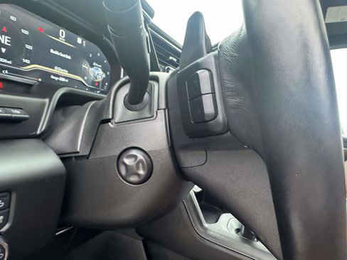 Used 2023 GMC Sierra 1500 Denali Ultimate image 31