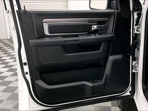 Used 2024 RAM 1500 Warlock AWD/4WD image 20